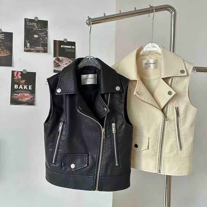 Veste sans manches en simili cuir noir