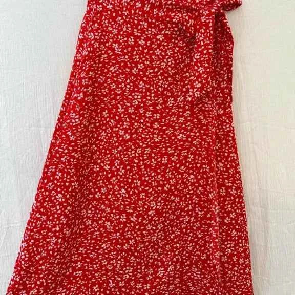 Jupe mi longue portefeuille fleurie