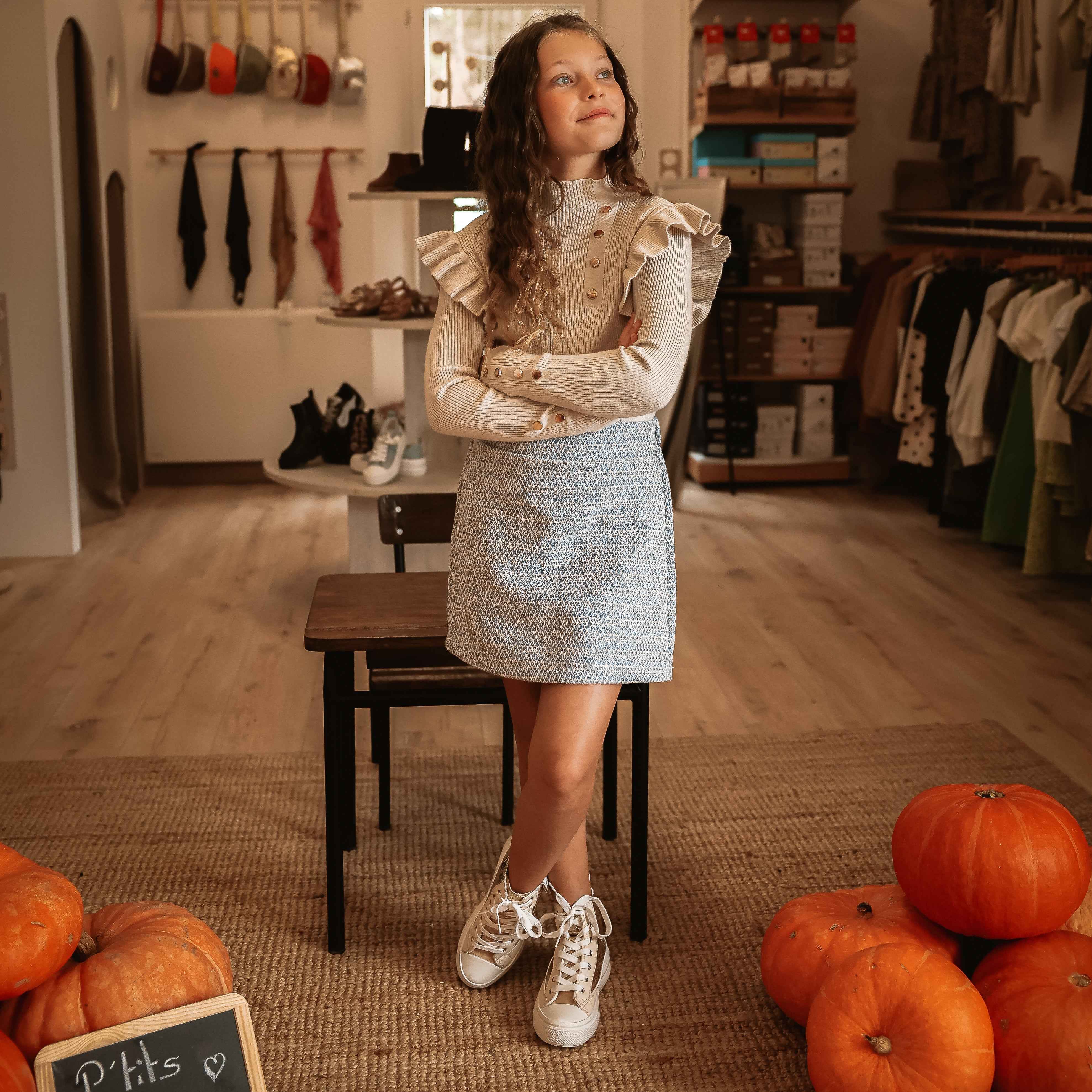 Pull à volants beige