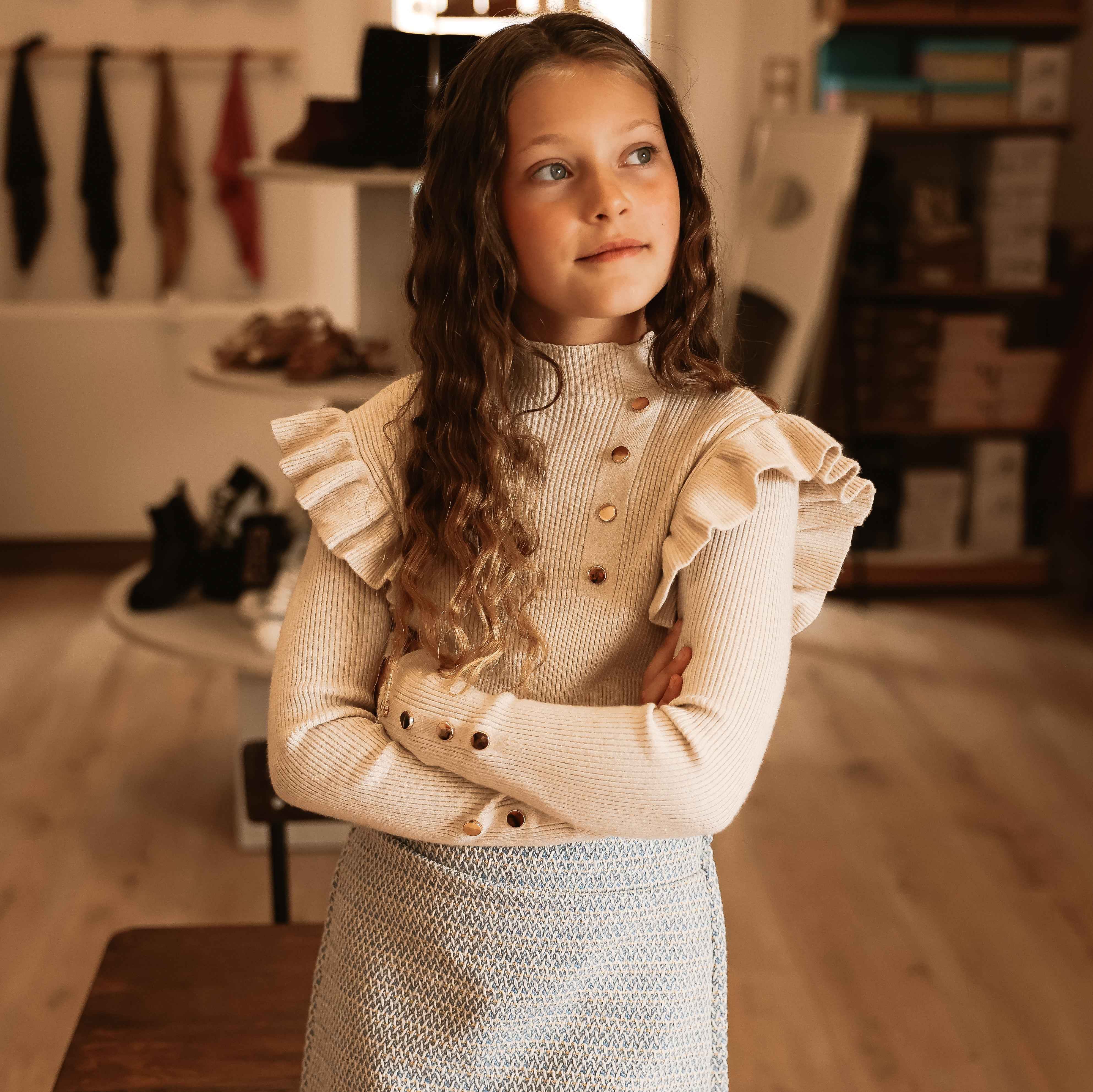 Pull à volants beige