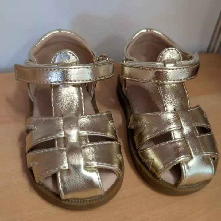 Sandales dorées