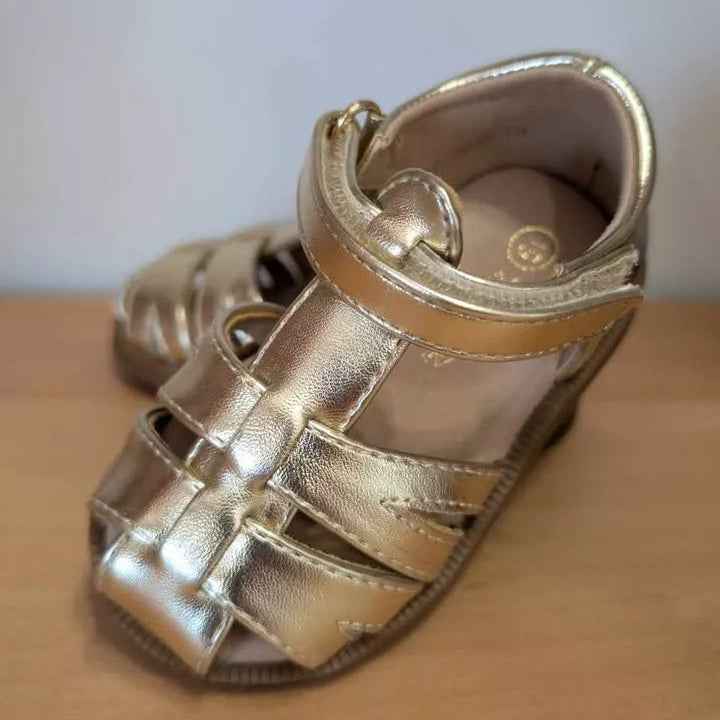 Sandales dorées